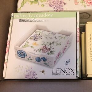 Lenox Butterly Meadow napkin box with napkins